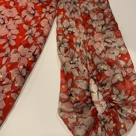 Traffic People 100% polyester Red Floral Blouse, L - Picture 10 of 16